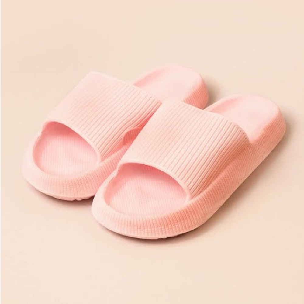 Cloud Slippers - Pink